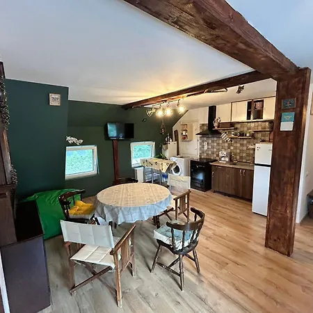 Mansarda Veche - Central, Balcony, Self Check-in Sinaia